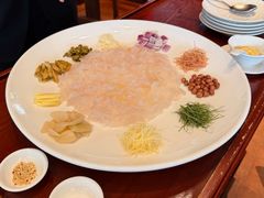 捞起顺德鱼生-果然居酒家 · 顺德园林私房菜
