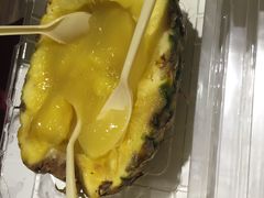 -志龙皇冠吃货椰子铺