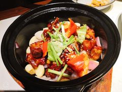 吱吱排骨-卯时·龙光雅宴·精致锡帮菜(惠山古镇店)