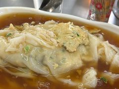 -后街女孩肠粉店