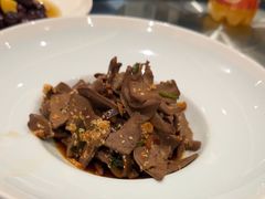 -百鸟朝凤宴会中心