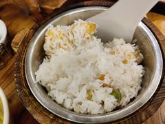 土豆焖饭-滇香肴·云南菜蒸汽石锅鱼(云南北路店)