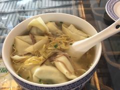 -笑来喜馄饨小笼工坊店(湖滨街店)