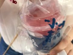 草莓卡士-春丽小马(济南恒隆广场店)