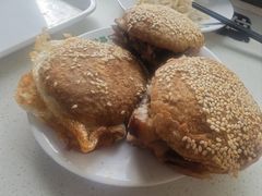 烧饼夹鸡蛋-老磁器口豆汁店(天坛店)