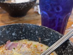 -蝶豆花蓝面条
