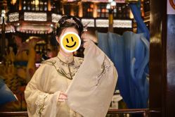 -汉仪华裳汉服馆(打浦桥店)