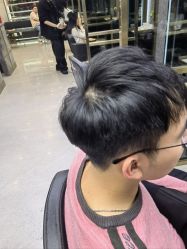 -苏奇发型·烫发染发