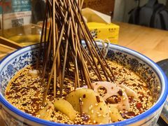 -大众跷脚牛肉馆·非遗传承单位(峨眉山店)