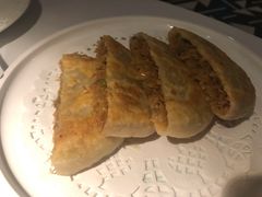 烤鸭酸菜馅饼-贝勒爷·酥不腻烤鸭