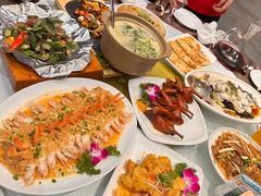 -胡记饭店(保工街店)