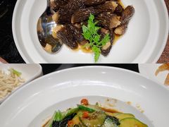紫苏煎炒信阳黄瓜-阿庄新豫菜(航海东路店)