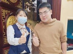 -皇宫大酒店