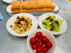 -姚姚酸菜鱼·金戈戈香港豉油鸡(喜荟城联名店)