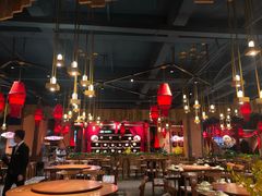 大堂-老滇山寨•云南特色菜•地方菜•民族风情歌舞表演(金碧店)