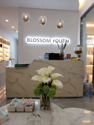 -柒朵科技美肤中心