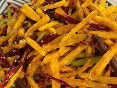 干煸牛肉丝藕丝-霄汉牛三鲜湖北砂锅菜(万松园2店)