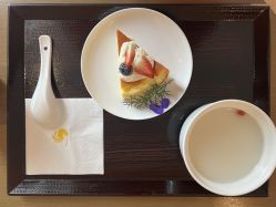 -金鹰国际月子中心(新街口店)