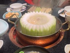 -得意咚瓜·顺德鱼生·冬瓜火锅(深圳首店)