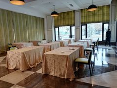 -棕榈阁·巴西烤肉海鲜自助餐厅(中州皇冠假日酒店)