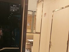 -七欣天香辣蟹火锅(闵行浦江欢乐颂店)