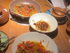 -吃饭皇帝大土家民族菜(正大广场店)