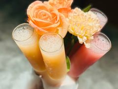 -蟹犇前•帝王蟹雪蟹(陆家嘴店)