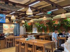 -云阿蛮云南生烫牛肉米线(奉贤路店)