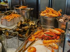 -圣丰索菲特·2 On 988 Café 自助餐厅