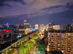 -天艺东环酒店(海口高铁东站龙湖天街店)