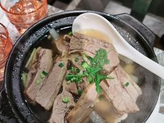 清汤萝卜牛腩-港丽餐厅