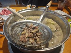 -养牛邓·潮汕牛肉海鲜自助火锅(广州店)
