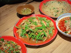 -先启半步颠小酒馆(虹桥龙湖天街店)