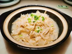 洞庭名笋-佬麻雀·新湘菜(珠海金发购物中心店)