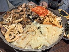 -鼎牛牛炖锅·烤串(温泉路店)