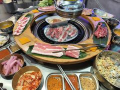 -玄希浪漫厨房·韩料烤肉(湖滨银泰in77店)