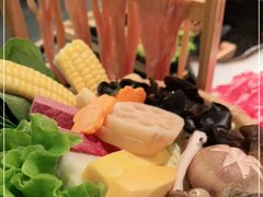 -湊湊火锅·茶憩(打浦桥日月光店)