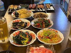 -人间半杯·小酒馆创意菜(三里屯店)