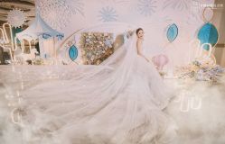 -艾米丽婚纱礼服