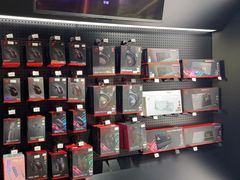 -ROG玩家国度(美罗城店)