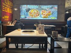 -卤校长老火锅(杨家坪直营店)