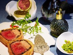 -弦月窗LUNETTE BY AMANDA(复兴路店)