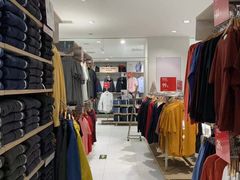 -优衣库(北京万柳华联购物中心店)