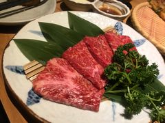 -炼火烤肉店