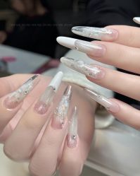 -U3美甲美睫沙龙