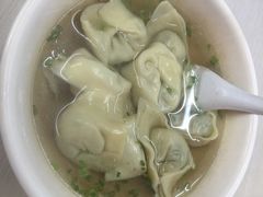 -潘国仙耳光馄饨(黄家阙路店)