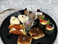 -香格里拉鱼跃地中海西餐厅·牛排披萨
