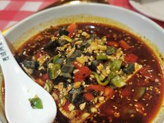 红油皮蛋浇豆腐-西域阿里马新疆菜·清真(桂花路店)