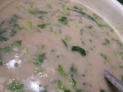 -南雄雄州土菜餐厅(粤北大厦店)
