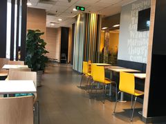 大堂-麦当劳(磨子桥店)